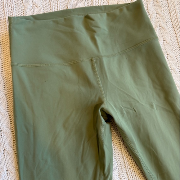 Lululemon Wunder Train High-Rise Tight
25" Willow Green - Picture 2 of 11